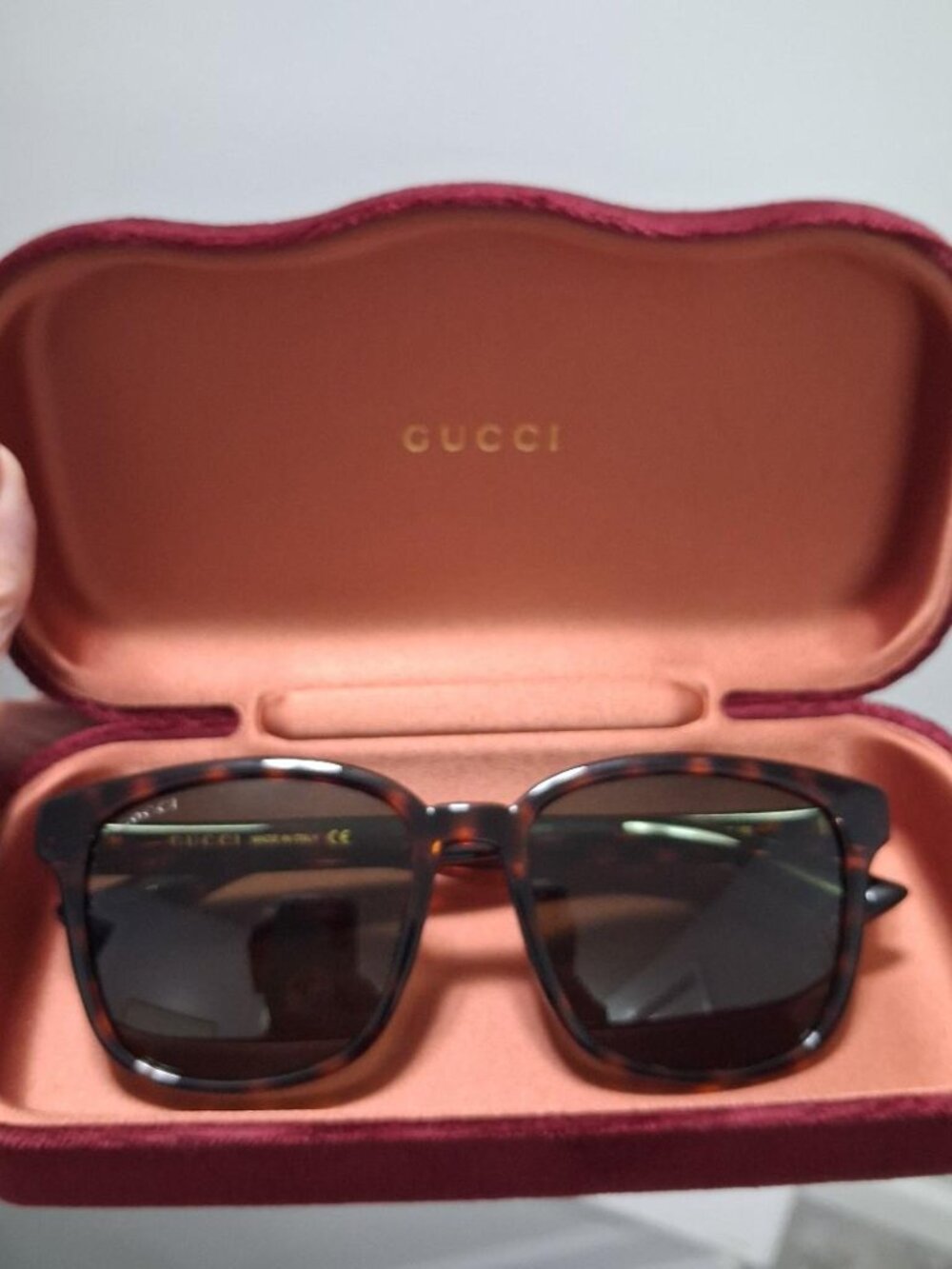 Auth GUCCI Sunglasses - NWOT!